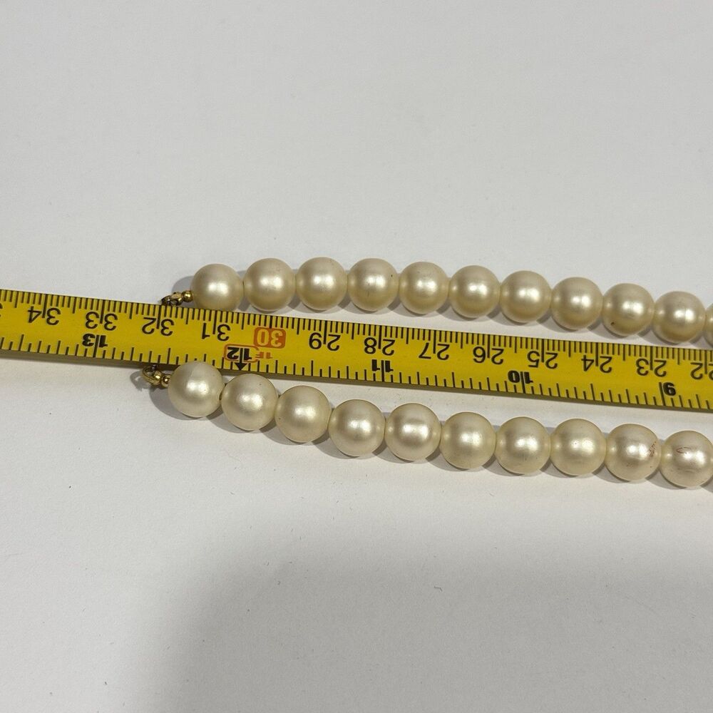 Vintage Faux Pearl Necklace with Large Red Lucite Glass Beads & Gold Accents - Picture 10 of 11